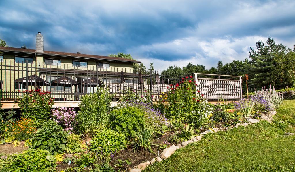 Auberge Des Appalaches Sutton Eksteriør bilde