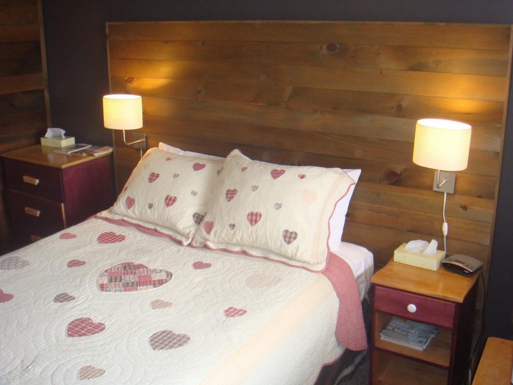 Auberge Des Appalaches Sutton Rom bilde